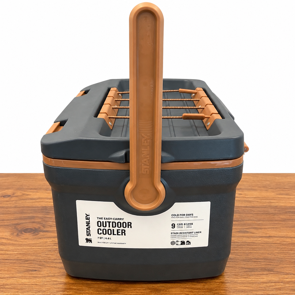 Easy-Carry Outdoor Cooler