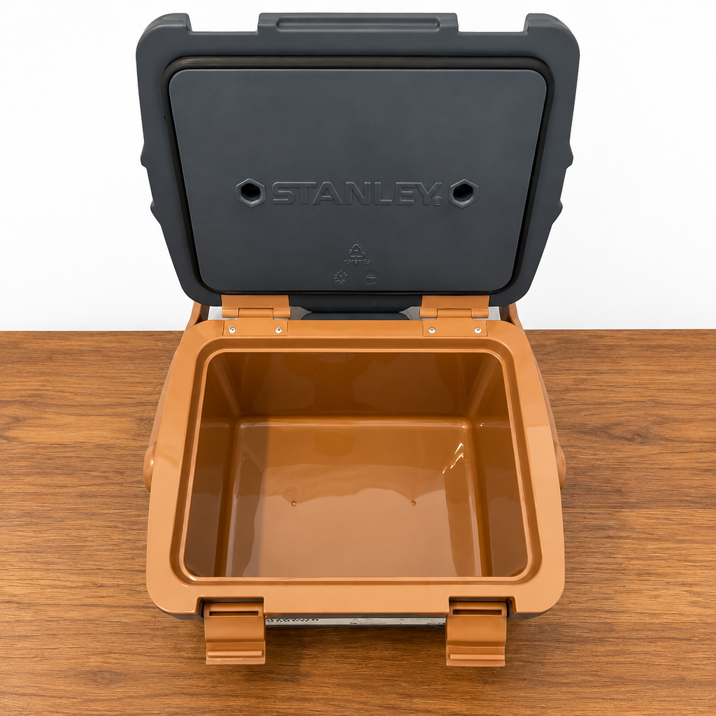 Easy-Carry Outdoor Cooler