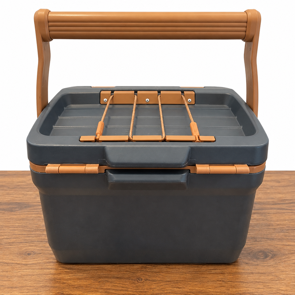 Easy-Carry Outdoor Cooler
